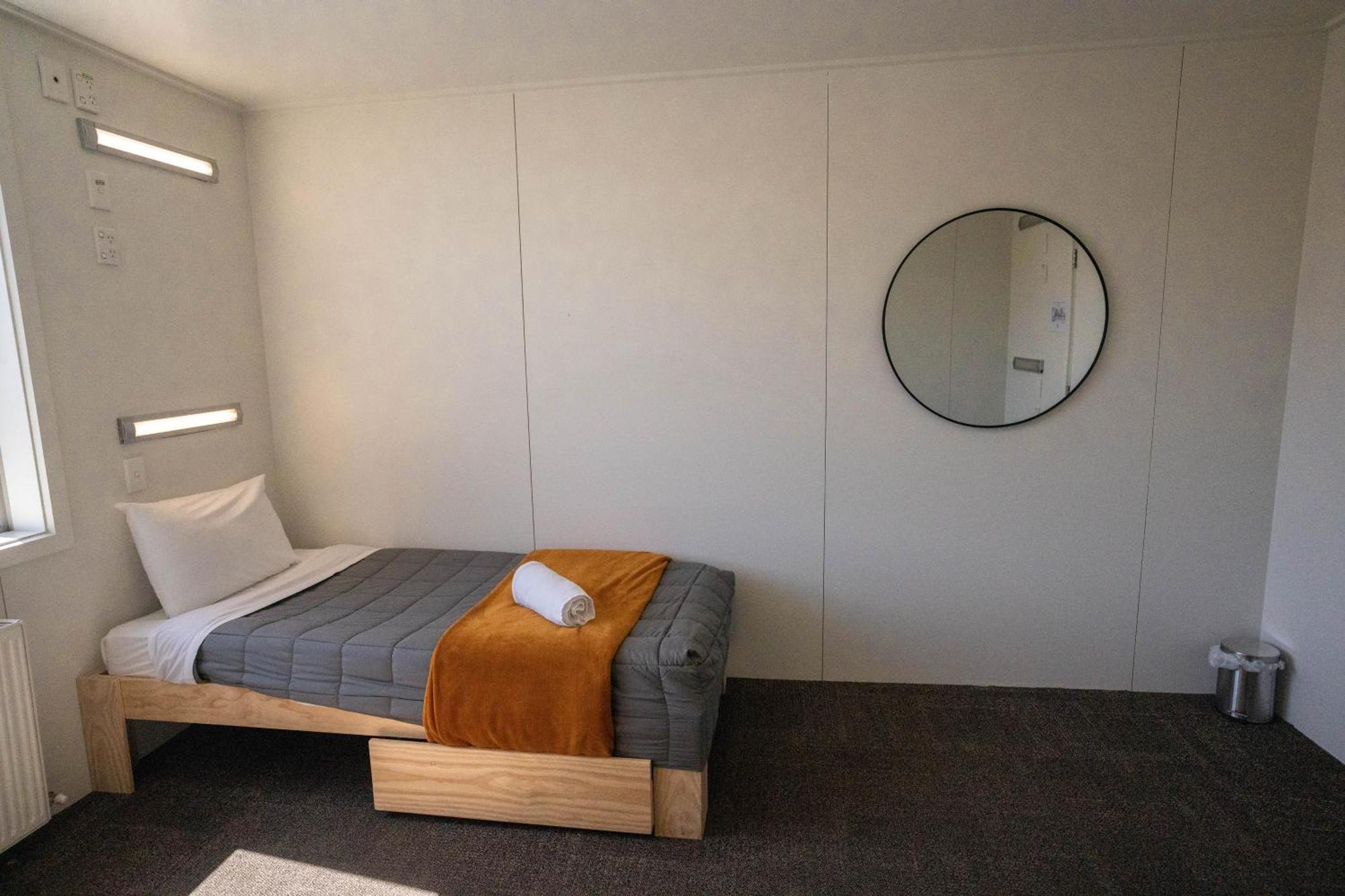 The Brownston Hostel Wanaka Exteriör bild